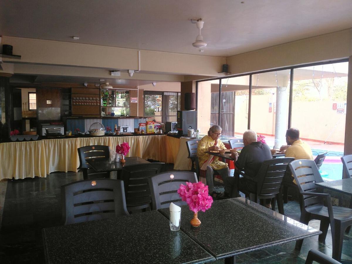 Hotel Goa Highridge Residency à Panaji Extérieur photo